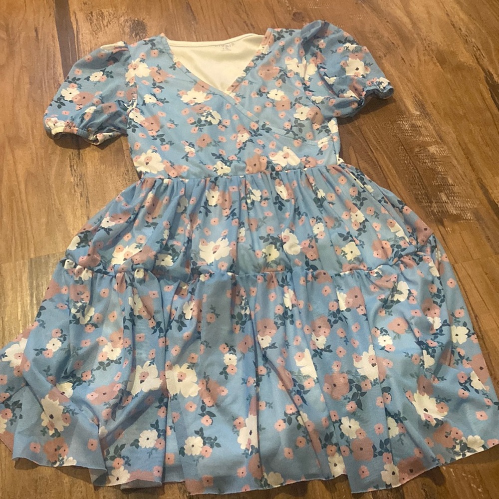 Floral girls dress